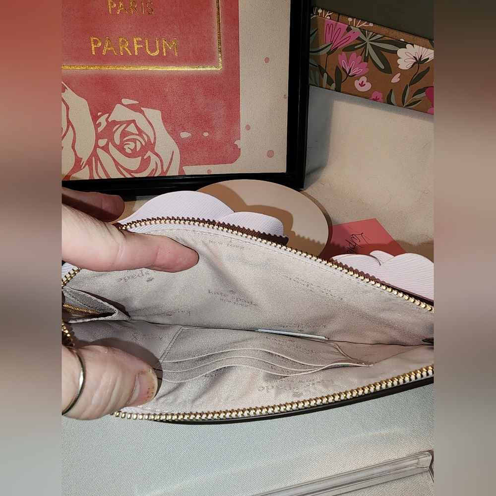 Kate Spade Pink Floral Clutch NWT - Picture 6 of 7